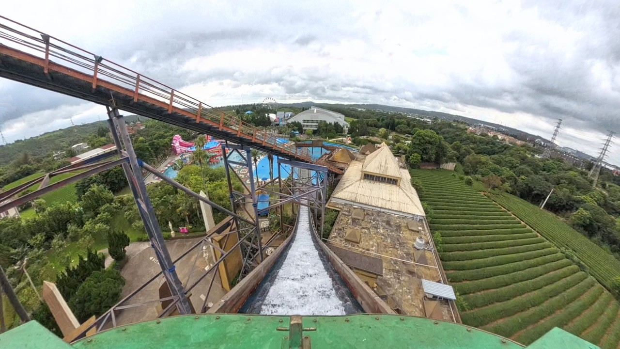 20250705(360) 小人國 轟浪 By Insta360 X4