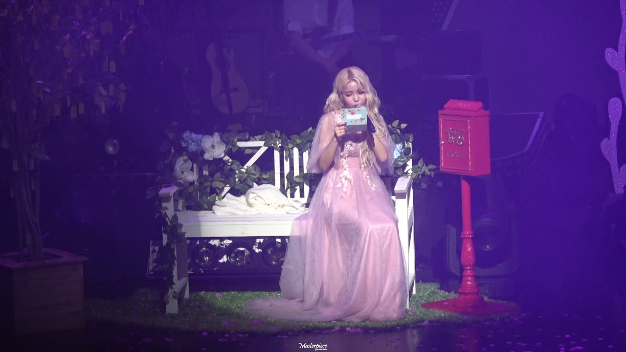 [4K] 180427 솔라감성콘서트 솔라에게 온 편지 직캠 fancam