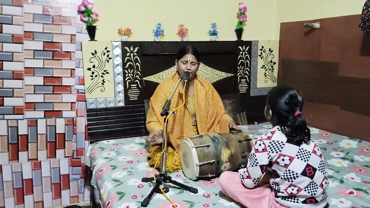 बीडा बजा दो सरस्वती मे आरती करने आई हु बसंत पंचमी स्पेशल भजन🙏🙏