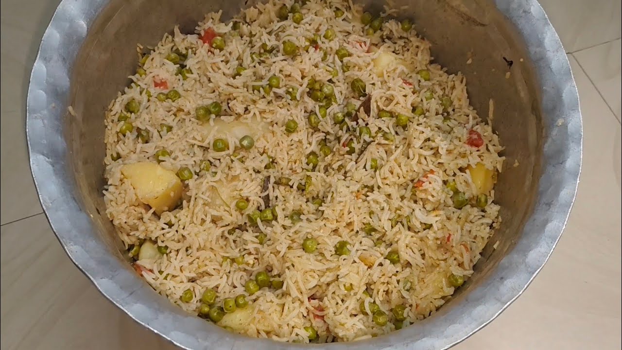 Aloo matar pulao recipe || आलू मटर की पुलाव रेसिपी जो सबको पसंद आएगी!#video #recipe #food 