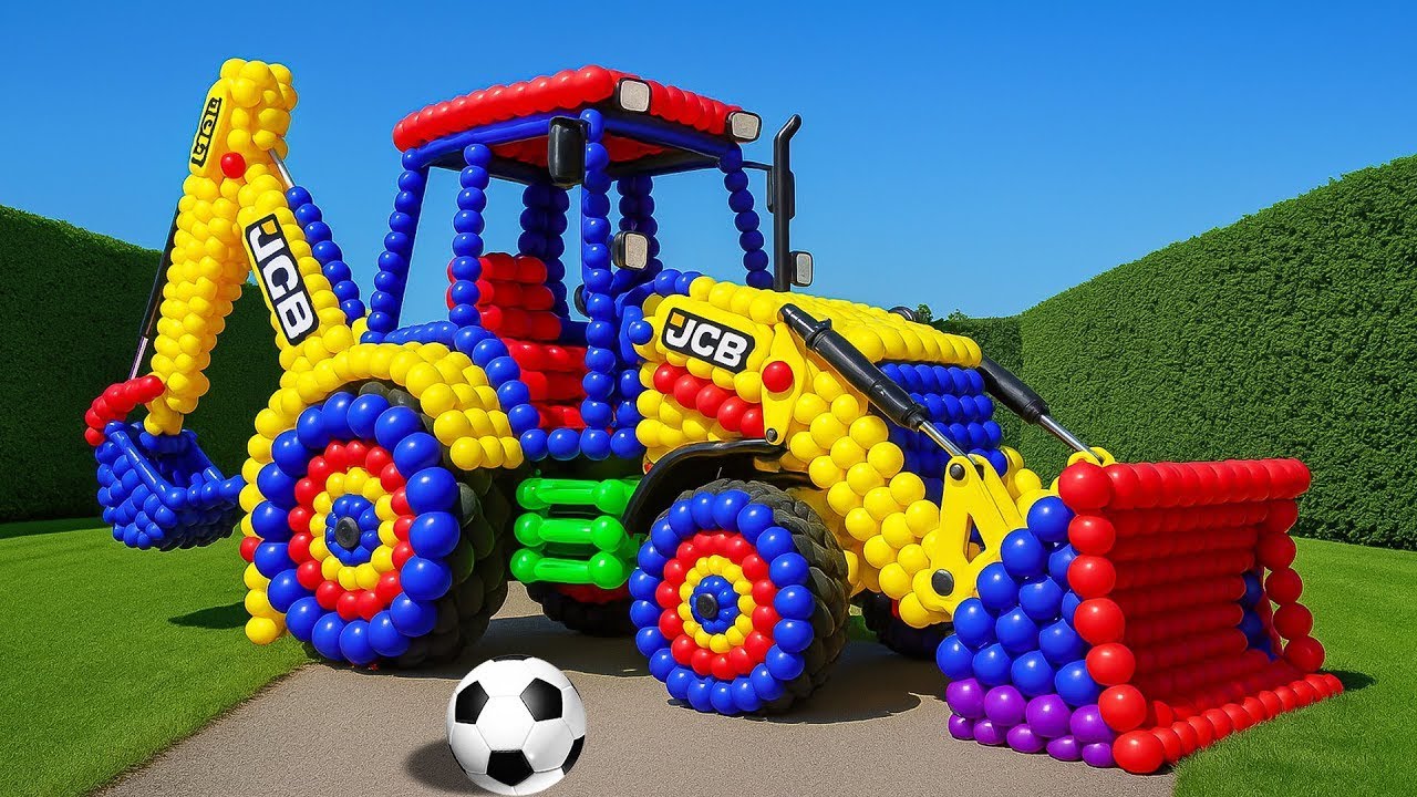 The mascot vibrato assistant JCB and Tractor placed on the football field is popular, creative 2