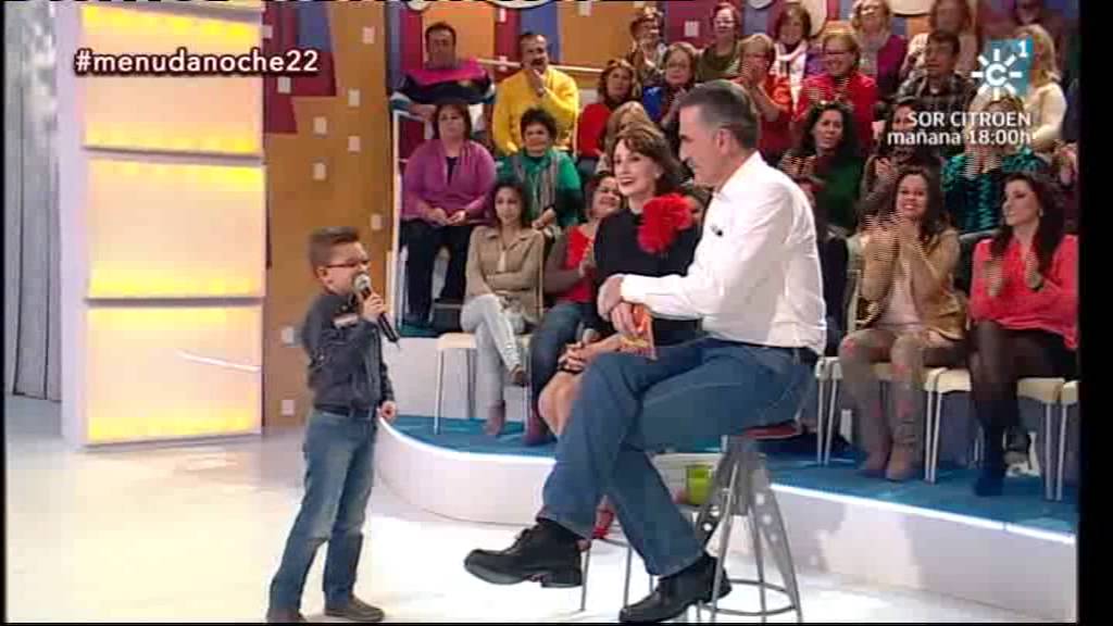 ALEJANDRO CON LUZ CAZAL