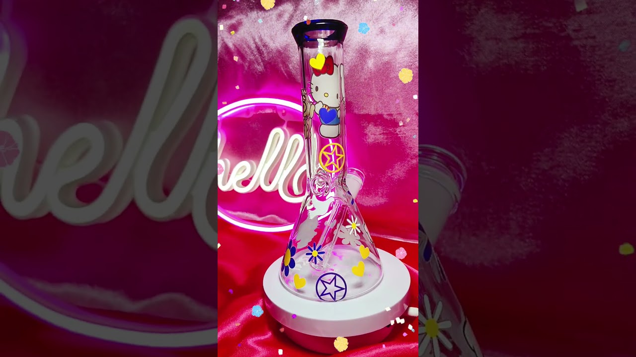 Playful Hello Kitty & Little Bear Glass Bong #hellokittybong