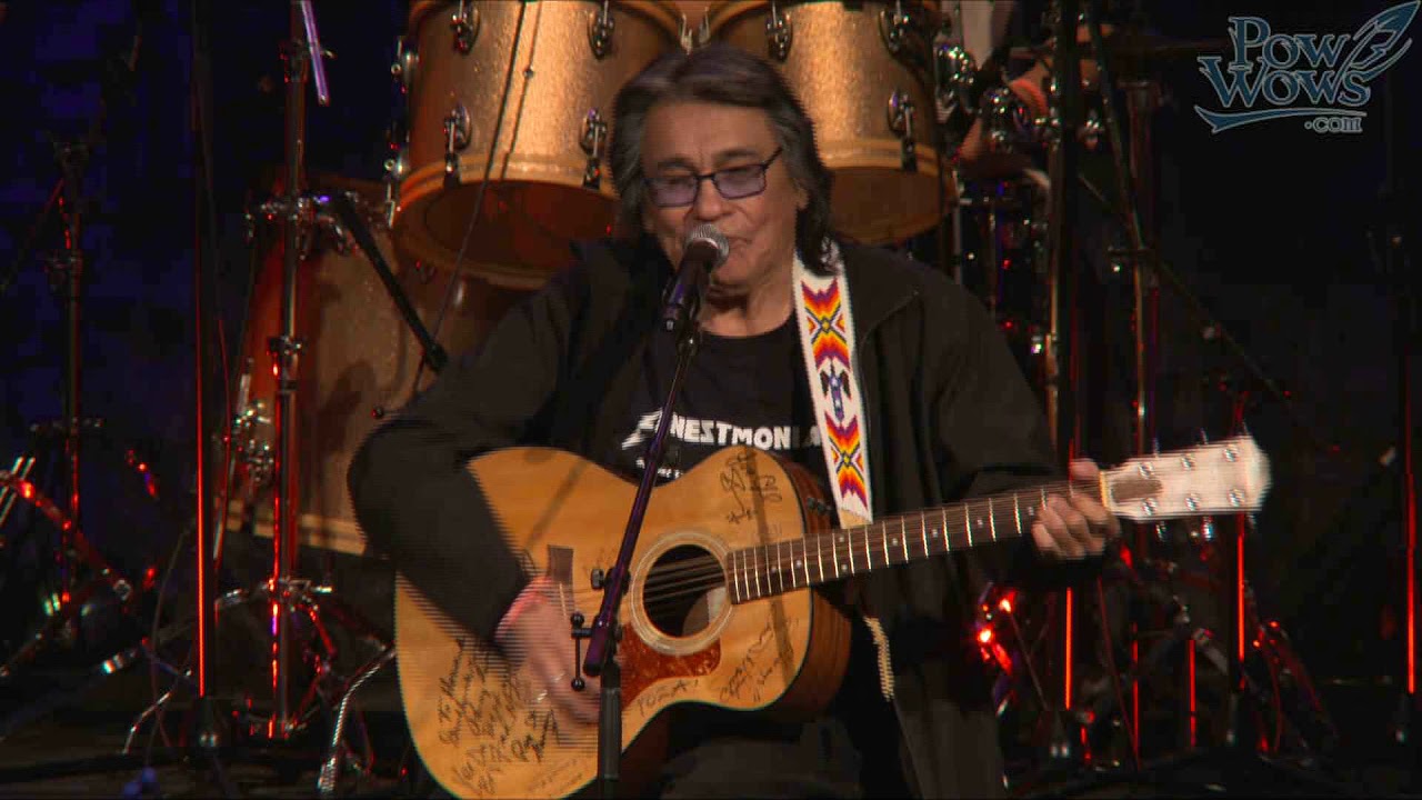 Ernest Monias "If I Wanted You Girl" live at 2019 Indigenous Music Awards