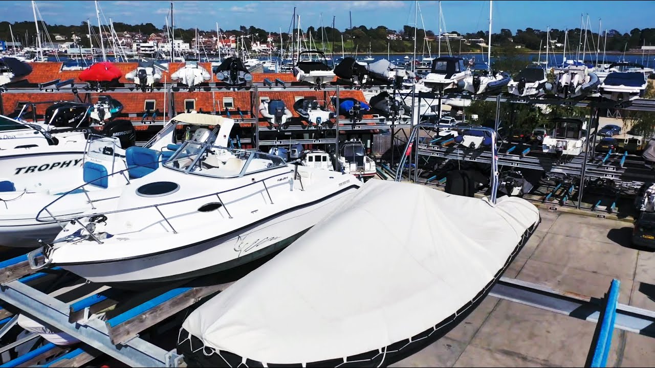 MDL Dry Stack // Secure Motorboat Storage