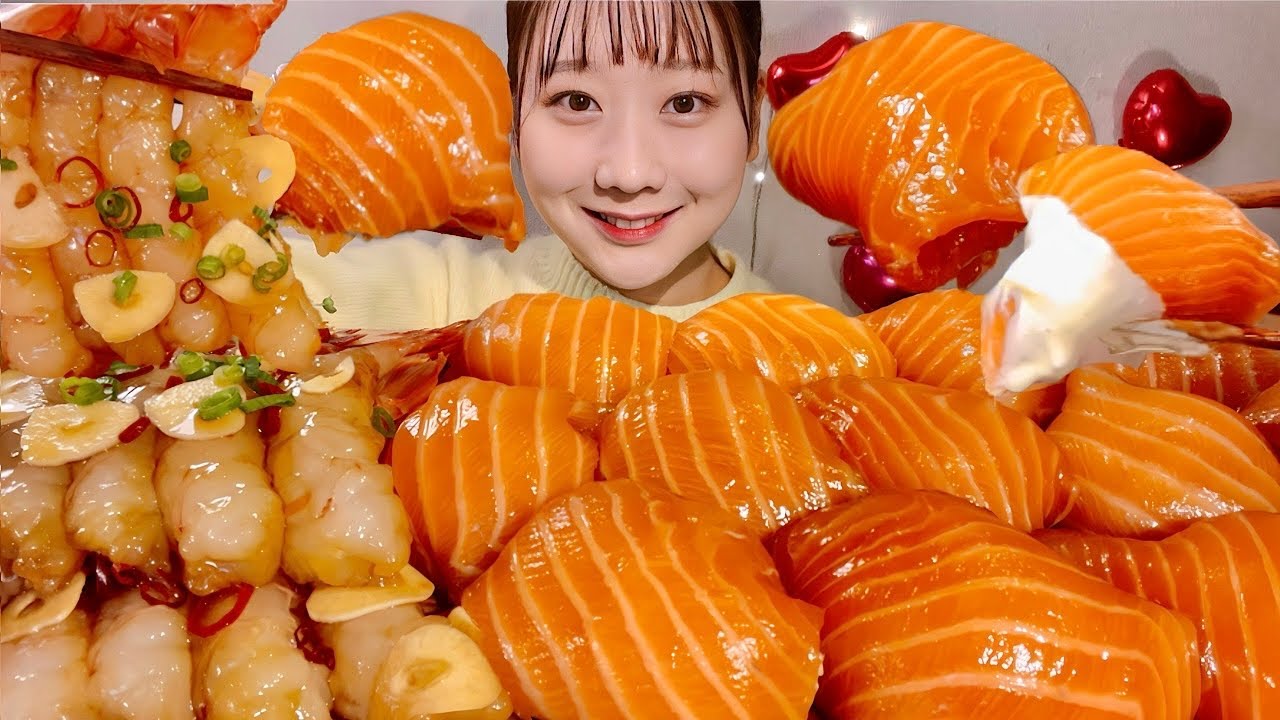 ASMR Суши с лососем и острым сашими из креветок【русские субтитры】【Mukbang/ Eating Sounds】