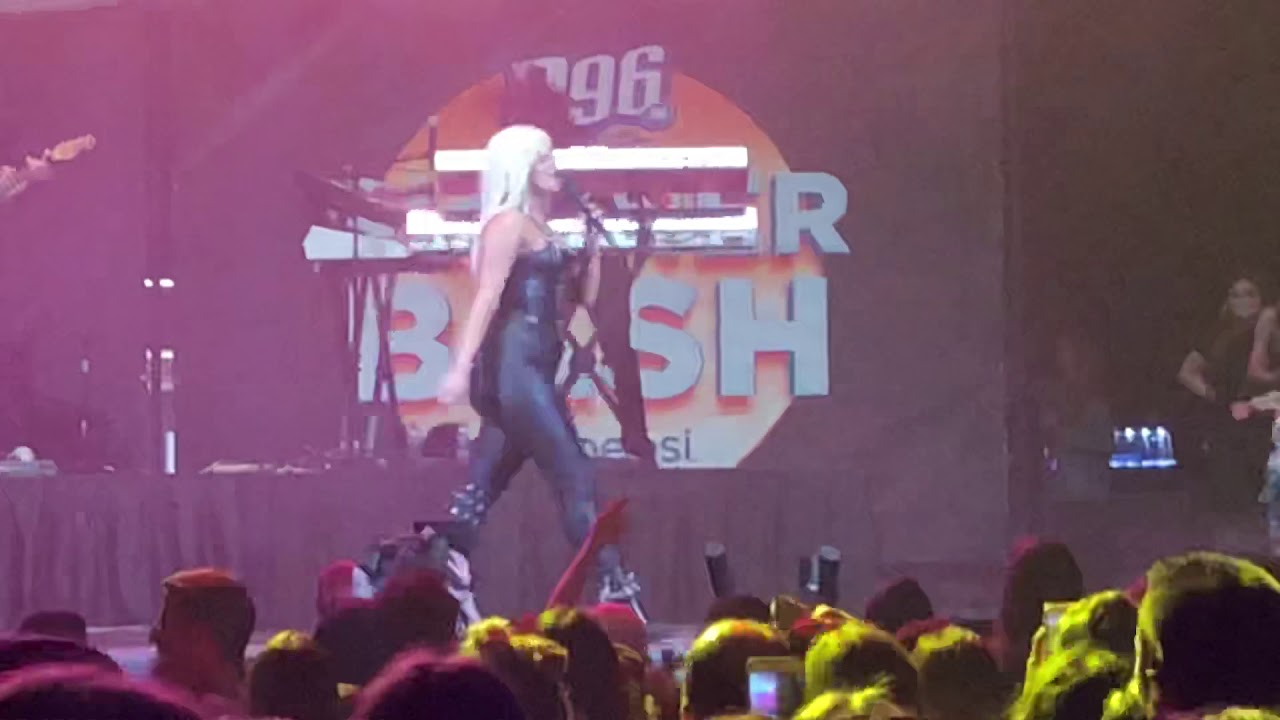 Bebe Rexha - B96 Summer Bash 2018