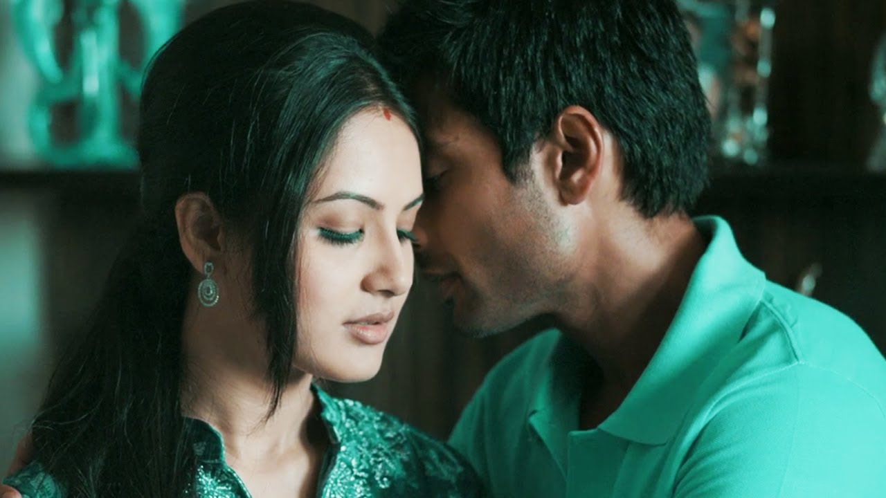 Indraneil & Pooja's romance distracted by Ritwick | Teen Patti - Latest Bengali Movie | Scene 6