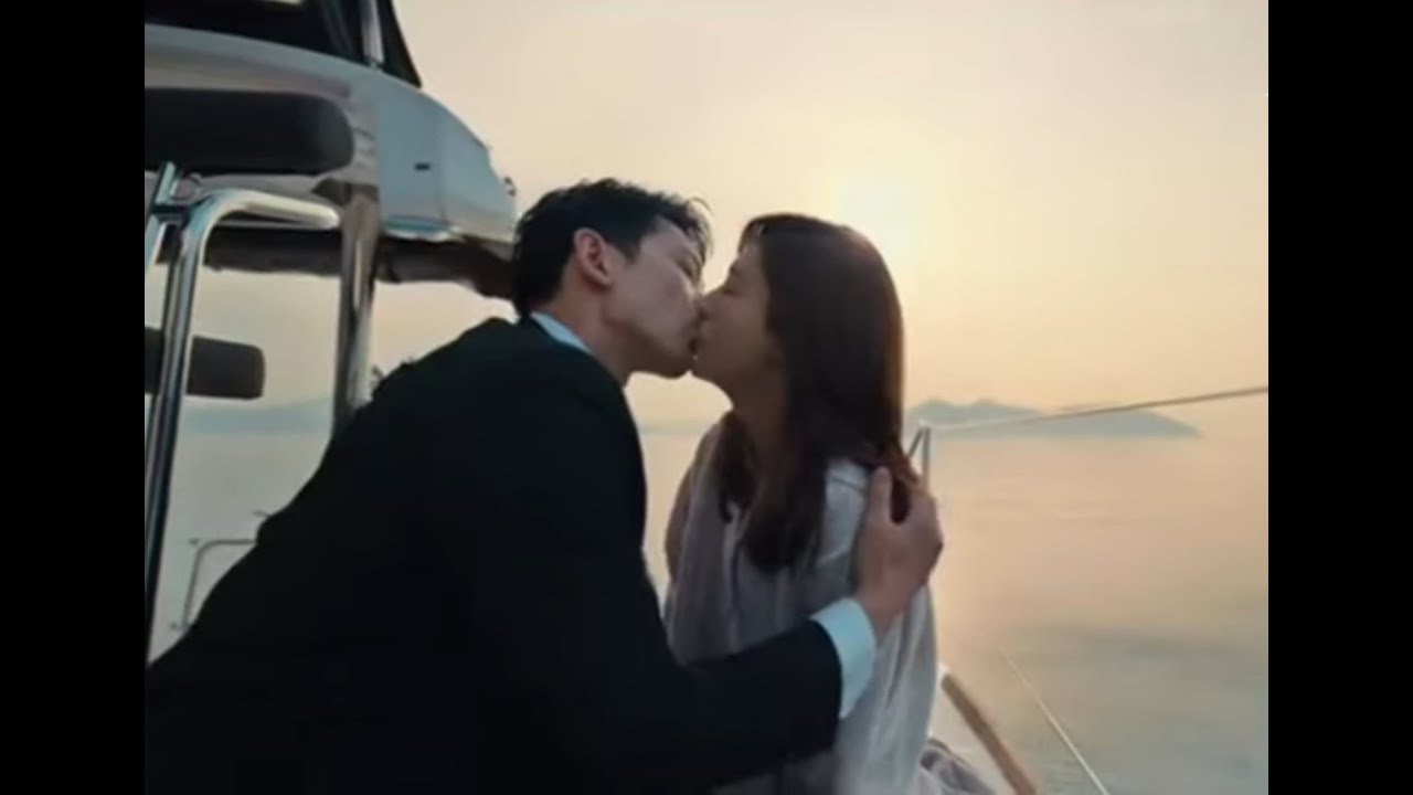 Do Yoon and Wan Soo Red Swan