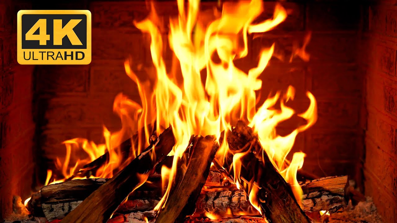 🔥 Christmas Fireplace 4K (12 HOURS) with Relaxing Cracking Logs for Gentle Evenings