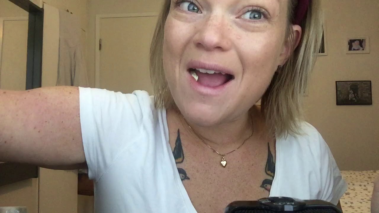 Getting ready with me/Gum Chewing ASMR💄