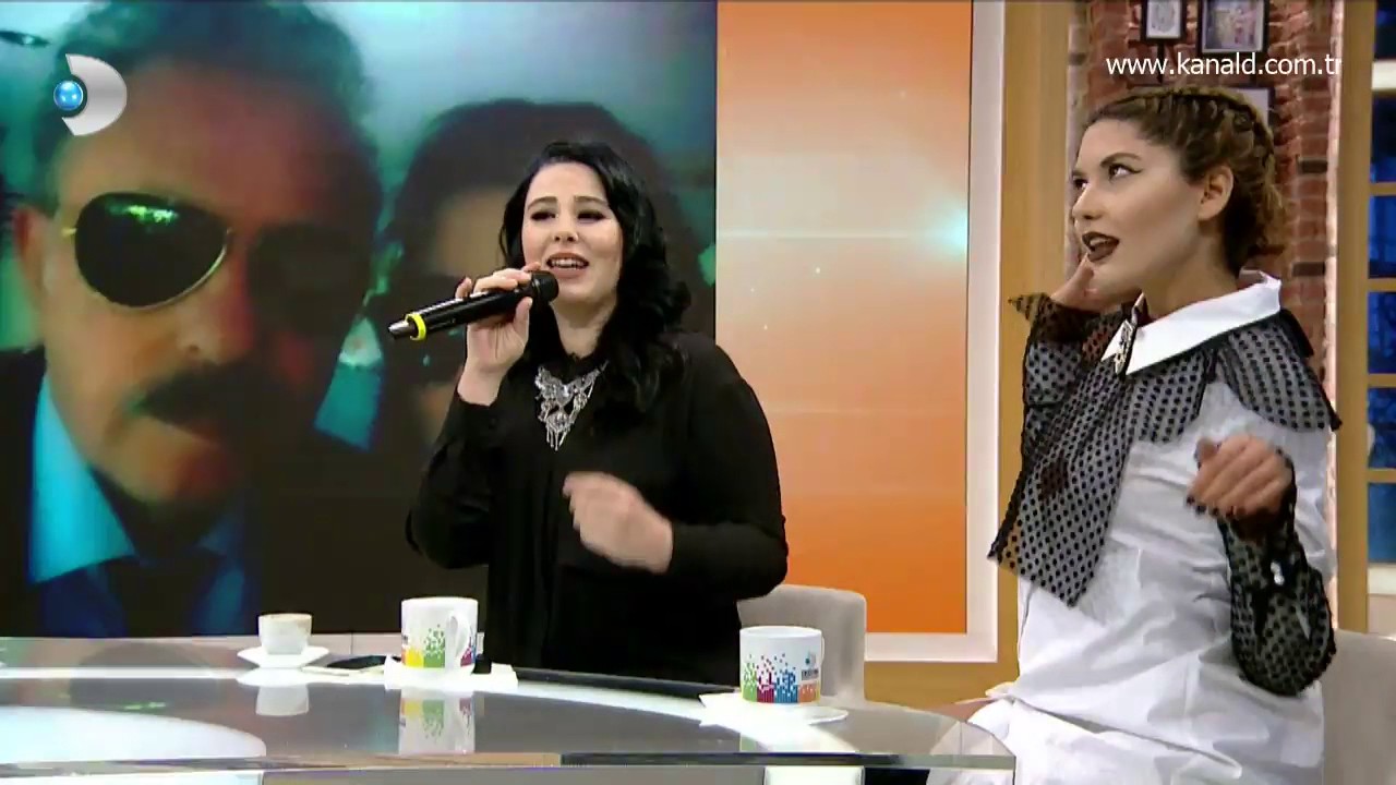 Renkli Sayfalar - Tuğçe Tayfur'dan farklı 