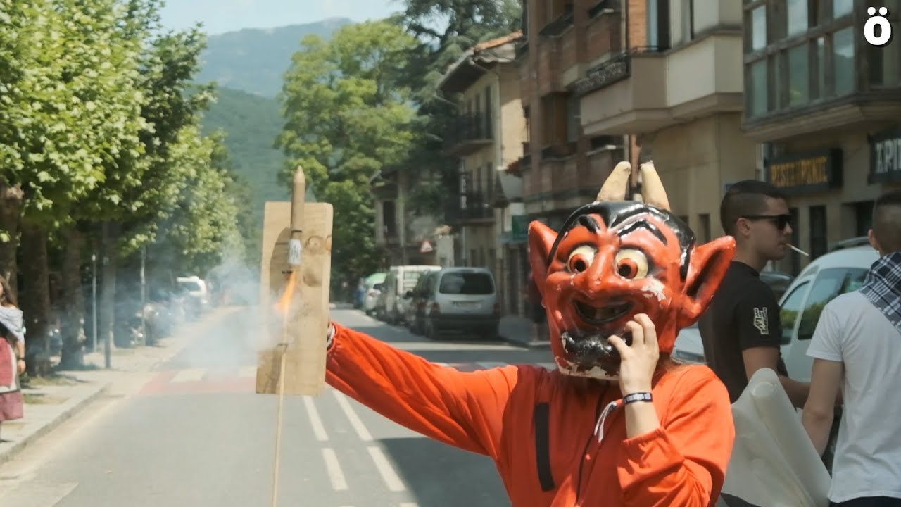 Etxarri Aranatzeko Gazte Asanbladaren 40. urteurrena eta Gaztetxearen 15. urteurrena ospatu dute