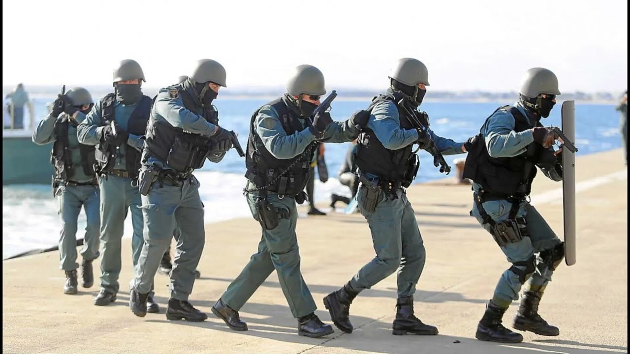 ¿QUIERES SER GUARDIA CIVIL? VENTAJAS Y DESVENTAJAS DE SERLO.