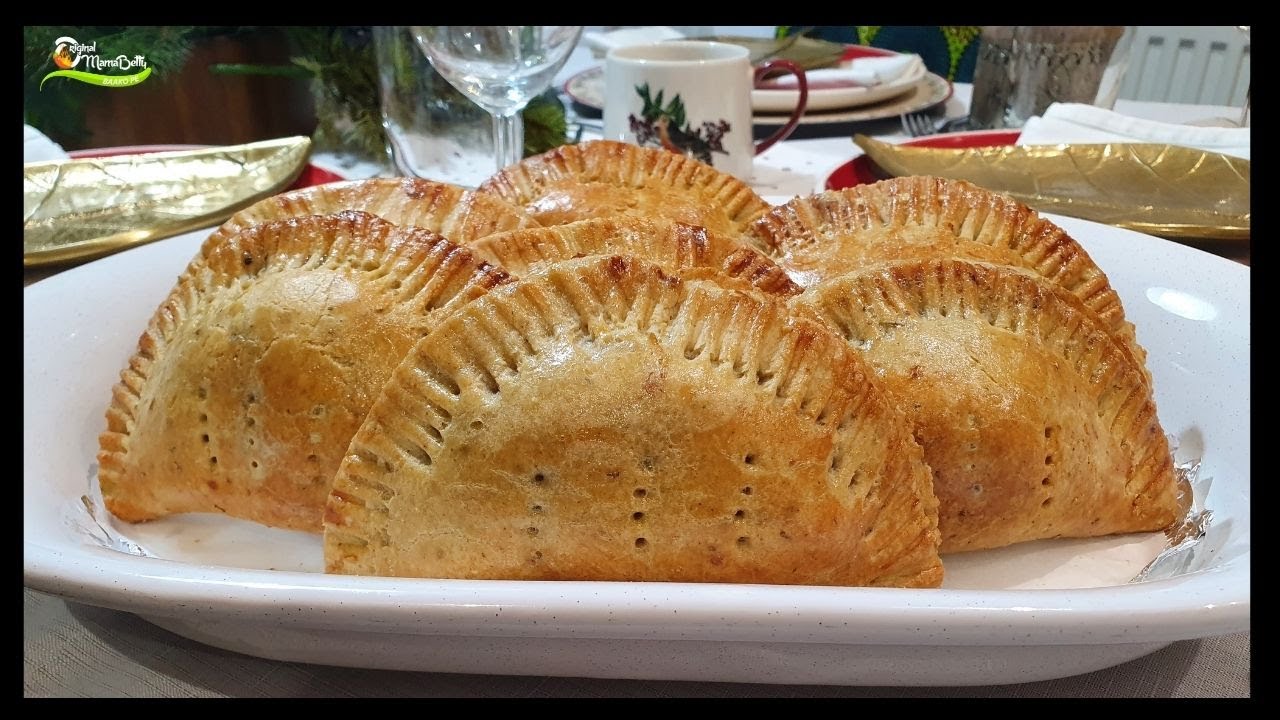 Chicken Cabbage Meat Pie For Parties & XMAS Edited VLOGMAS Day 14 video