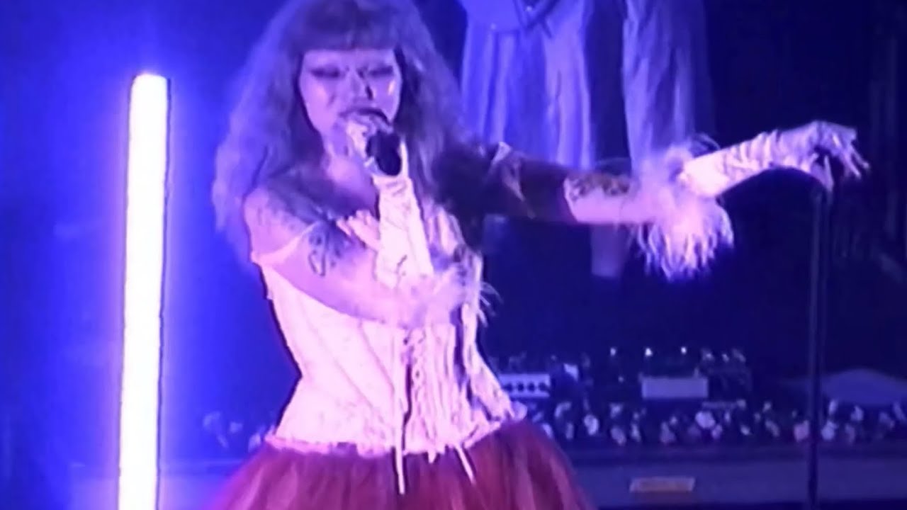 Jazmin Bean - Best Junkie You Adore (Live on VHS 30/10/24)