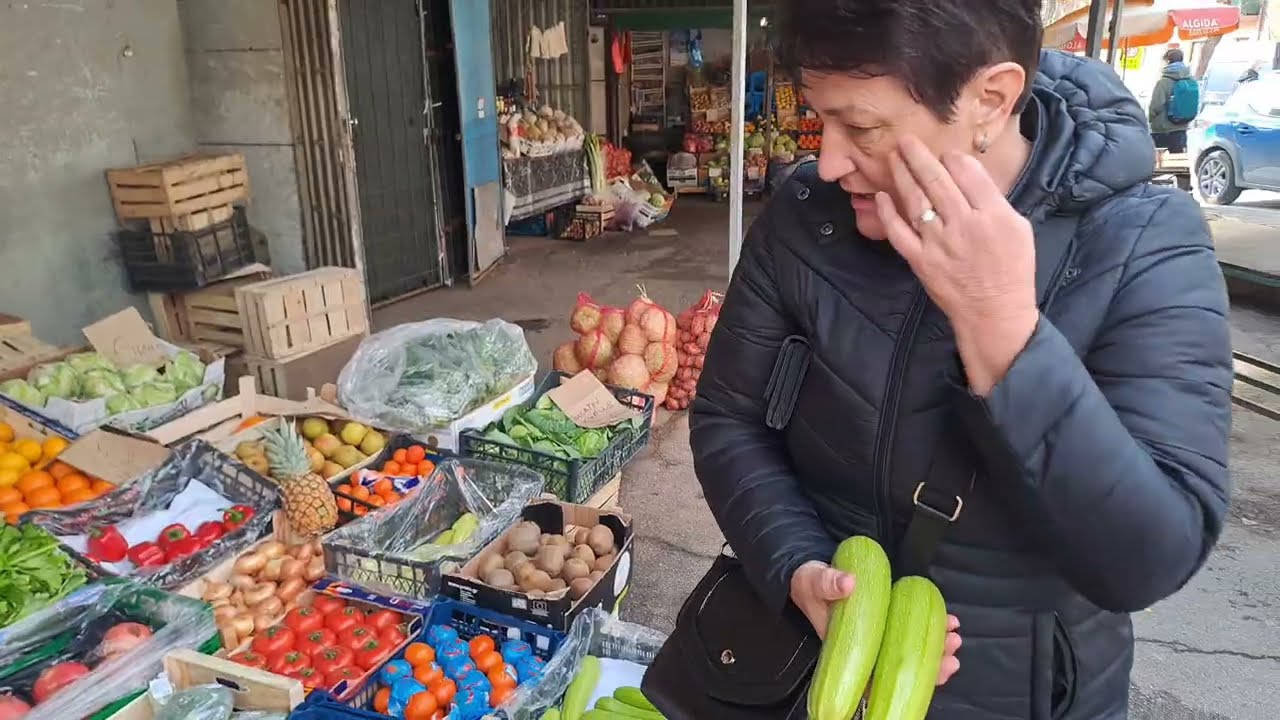 Obaveze  cvjećara  pijaca itd...