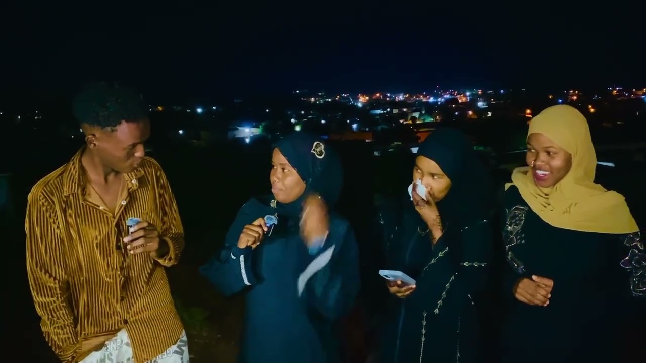 King dalmar iyo  igise kaagi sadex nagatif ah kasheg