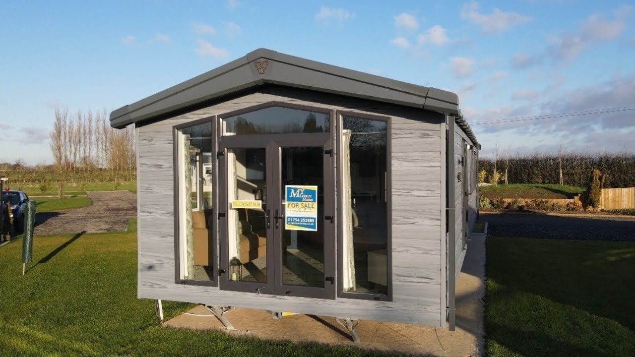 Fantastic Offer Available On This BRAND NEW Victory Riverwood Lodge - Sited On A 12 Month Park!