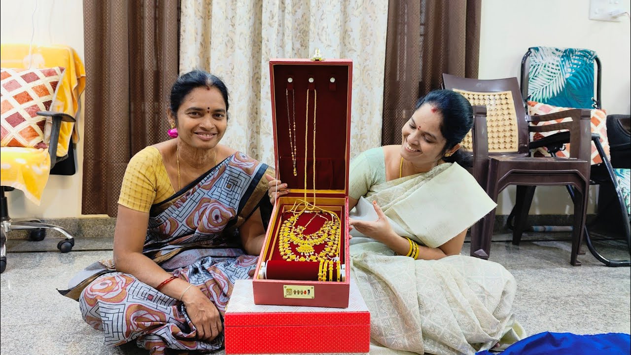 అక్క కూతురి పెళ్లి కోసం తీసుకున్న బంగారం🤩Bridal gold jewellery collection ✨ jewellery boxes update 🥳