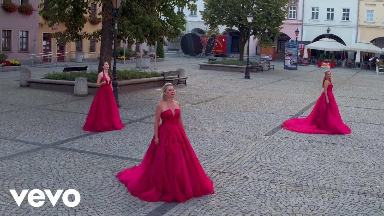 VIVA TRIO - Voices Are Calling