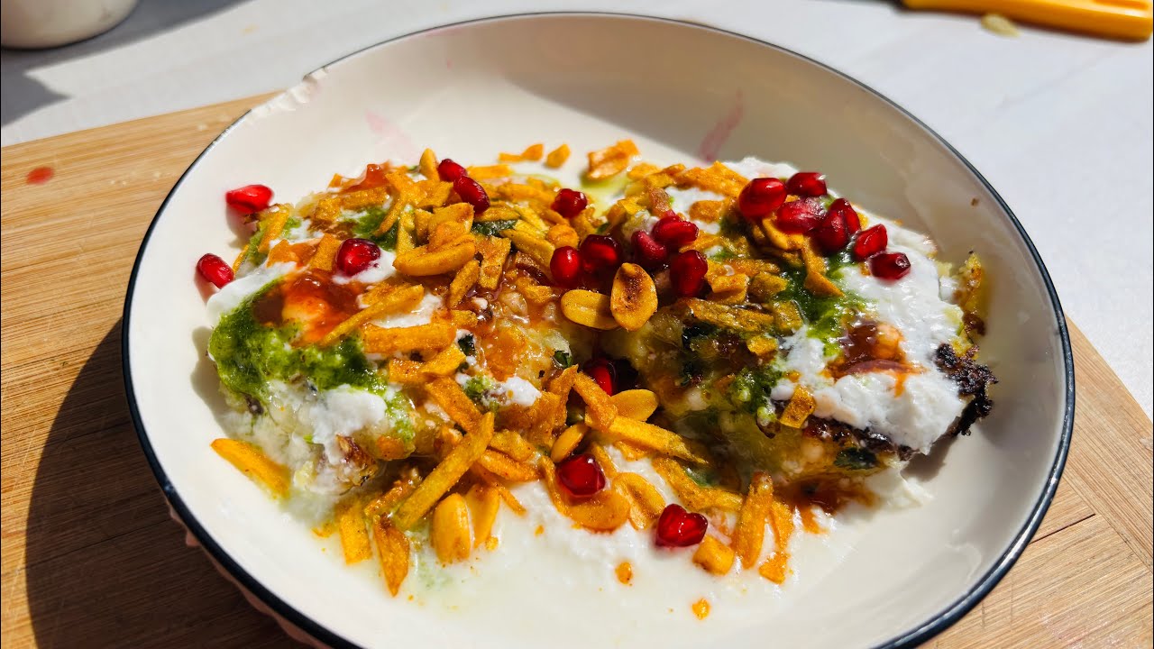 Divya's food (ગુજરાતી) is live sweet potato chaat Recipe