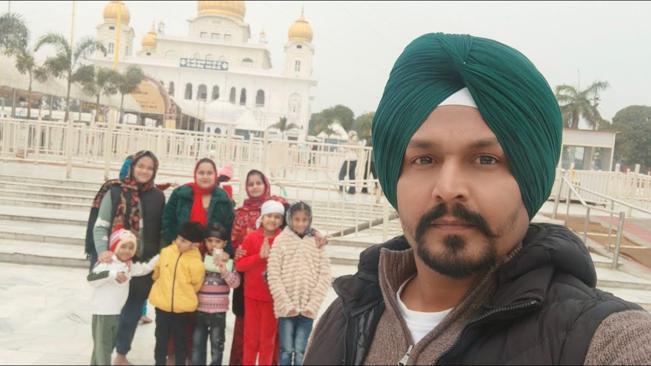 Sirhand matha tekan gye