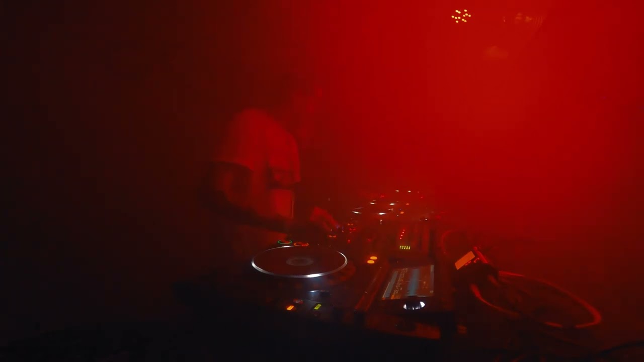 Adrian Oblanca B2b Angel Valiente @Paranormals Ravers ( Salamanca )
