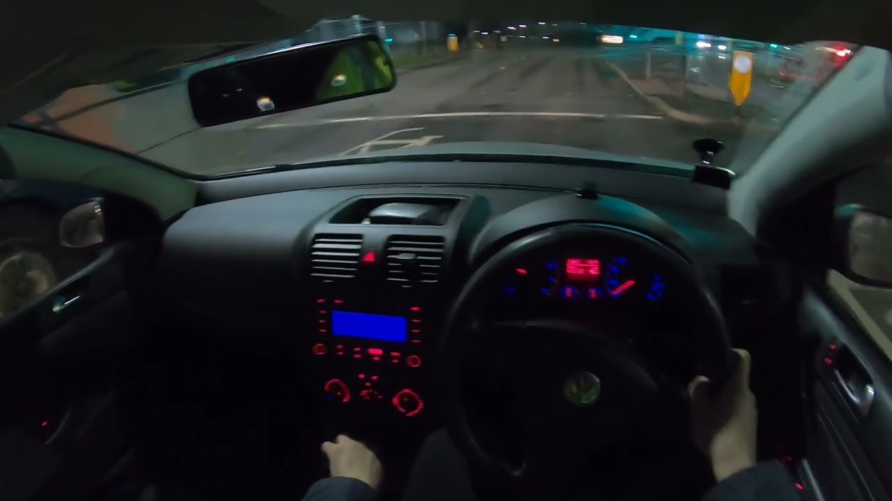 POV DRIVING VOLKSWAGEN GOLF FSI ON NIGHT