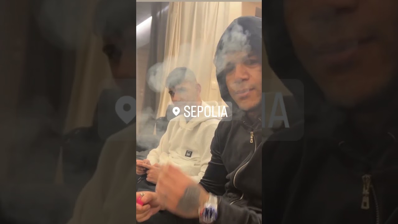 Thug Slime &kappa;&omicron;&rho;&omicron;ϊ&delta;&epsilon;ύ&epsilon;&iota; SNIK &kappa;&alpha;&iota; SNIK &tau;&omicron;&nu; &beta;&rho;ί&zeta;&epsilon;&iota; / Beef Snik - Thug Slime