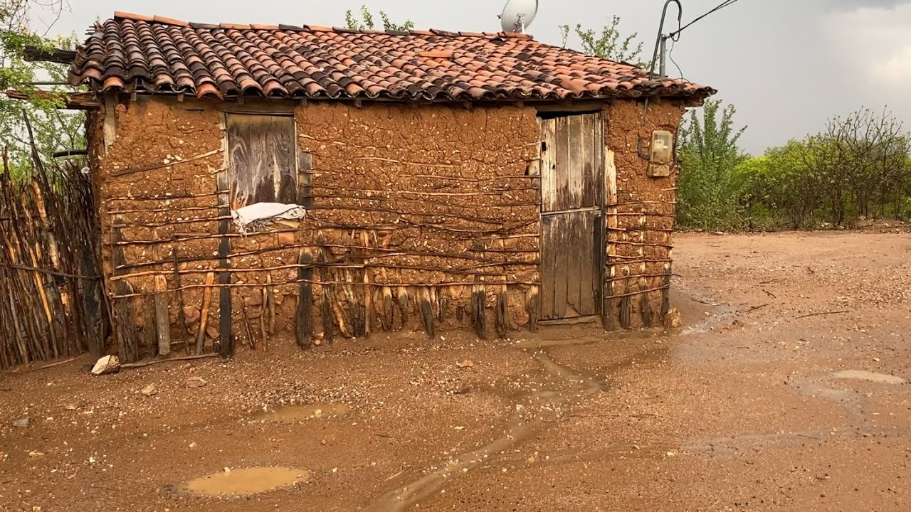 CHUVA TROVÃO E RAIO NO SERTÃO DE PERNABUCO