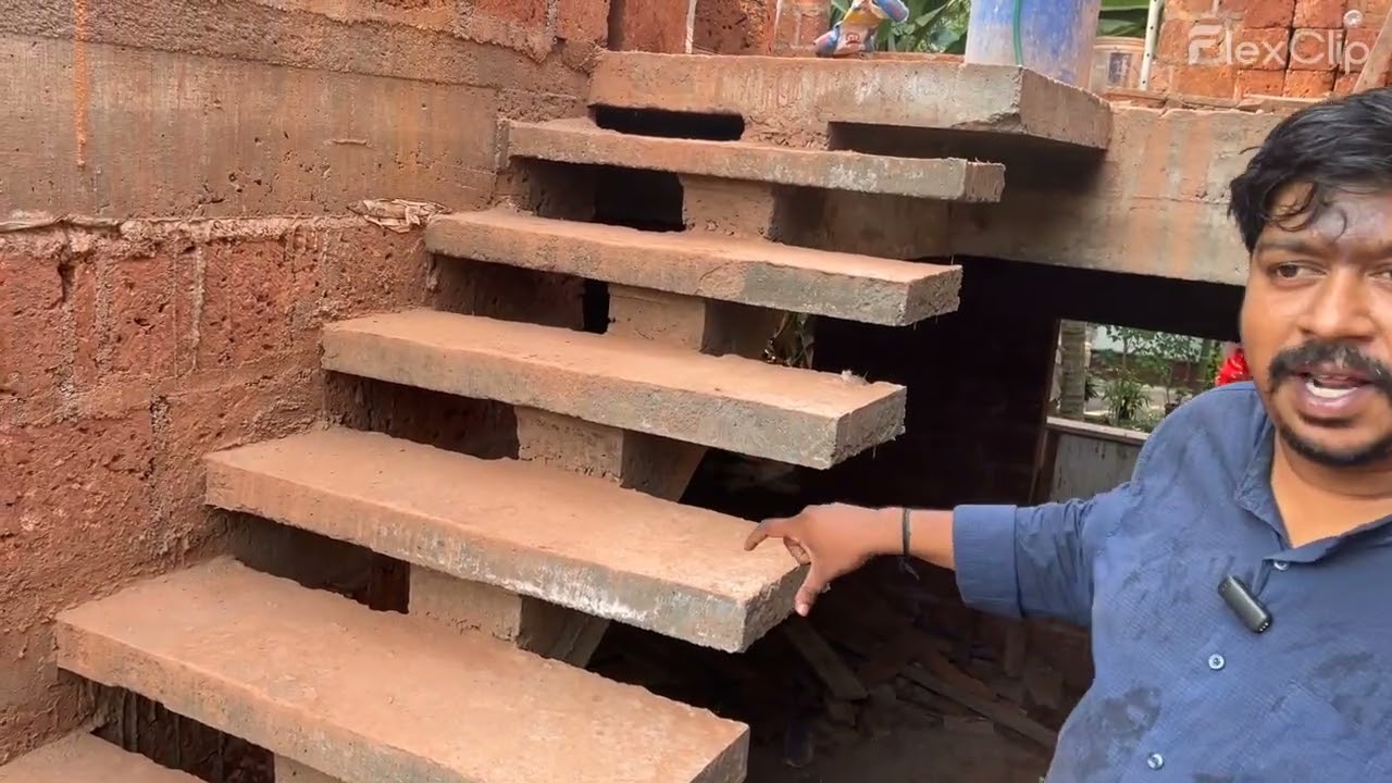 Center beam staircase