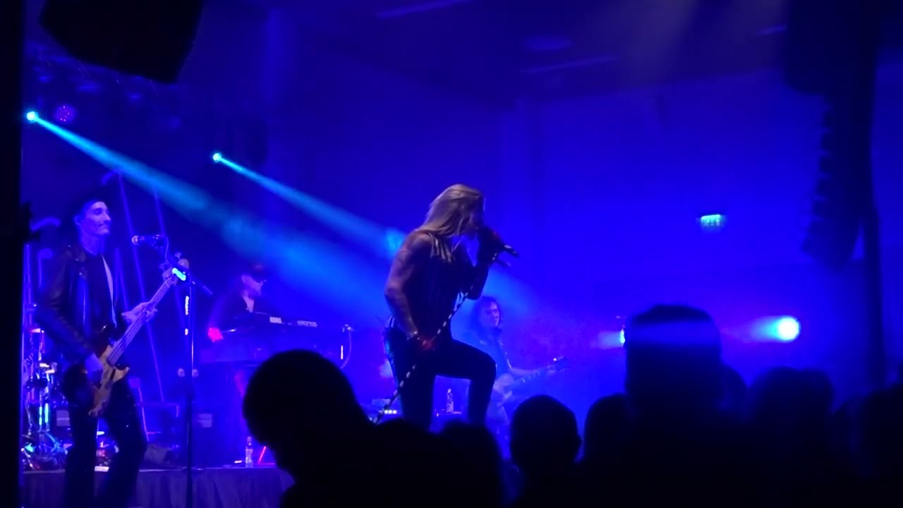 Popeda  -  Kuutamohullu  -  live 8.11.2024