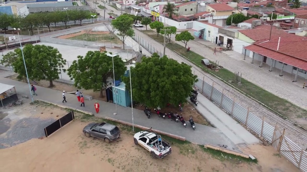 Andamento das obras da praça do conjunto Vingt Rosado em Mossoró RN