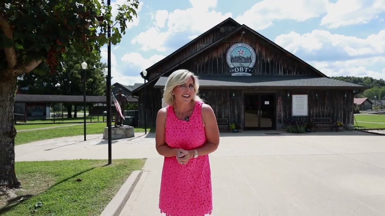 AD S9E2 Lexington Amanda Marcum