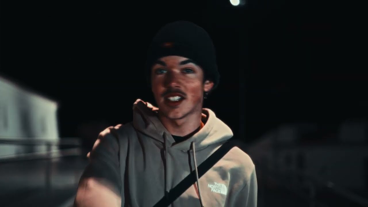 Guerra - 7370 (Official Video)