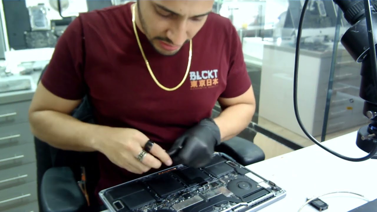 Macbook Pro A1707 con problemas en HALL SENSOR RIGHT (LID)