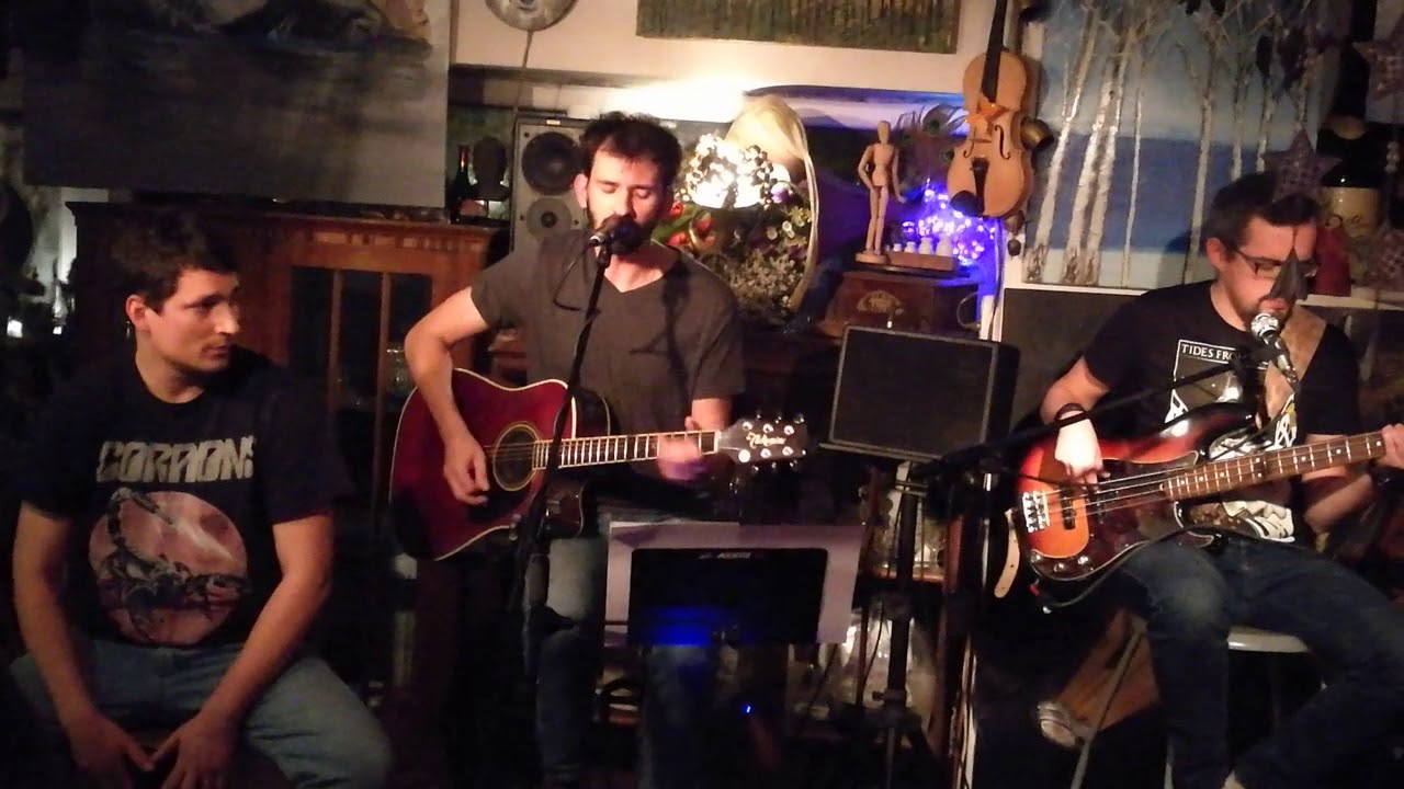Urwał Nać Trio - Kłam!