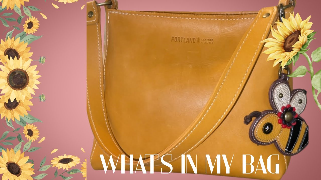 What’s in my Portland Leather Goods Triangle Shoulder Bag |Library haul #minimalist #leatherbag #plg
