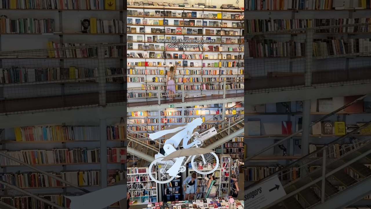 Insane 📒📚😍📖✨ #lxfactory #lisbon #portugal #lerdevagar