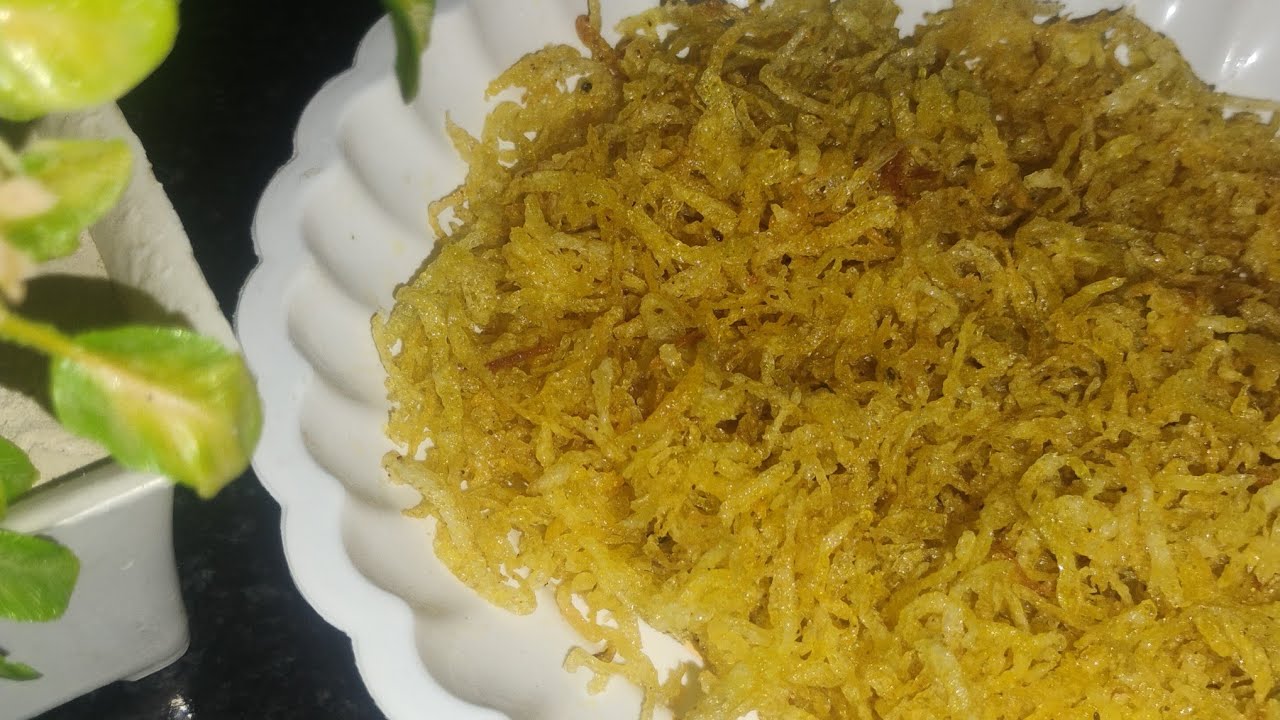 मार्केट की भुजिया खाना भूल जाओगे।Aaloo Bhujiya#HomeMadeAalooBhujiya #BreakfastSpecial