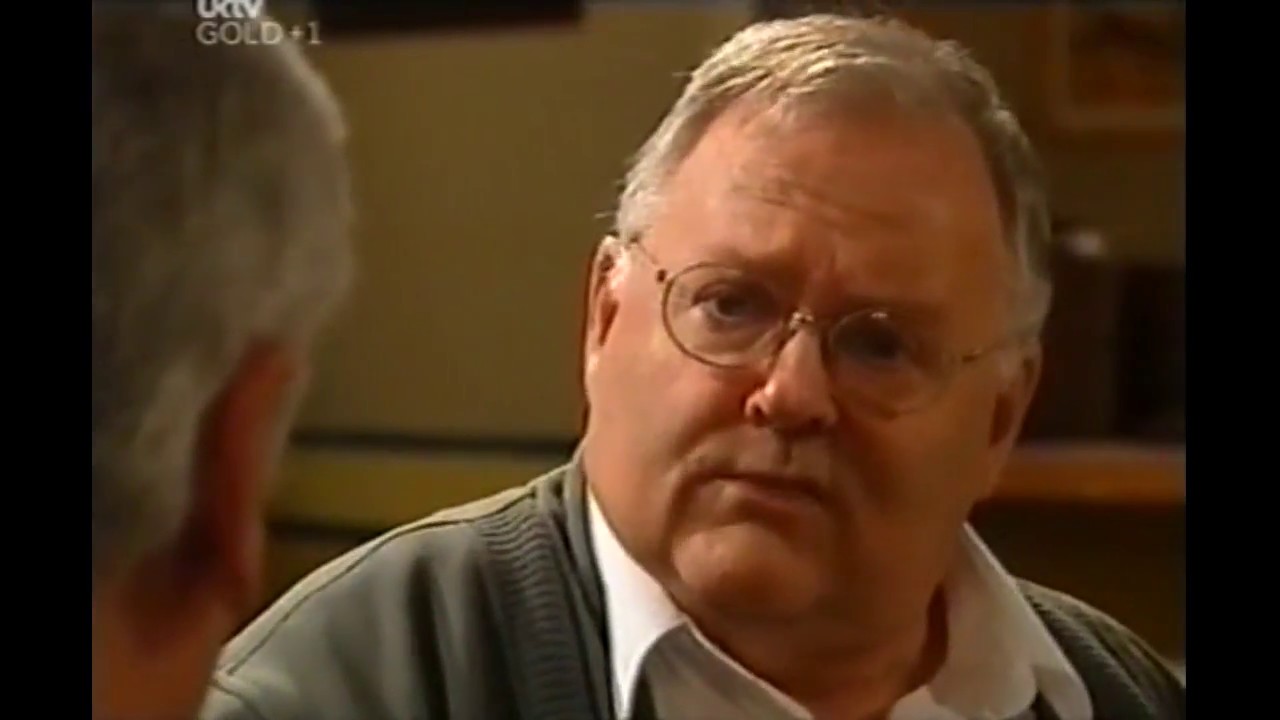 Harold Doesn't Support Lou's Japan Trip | Neighbours [2004]