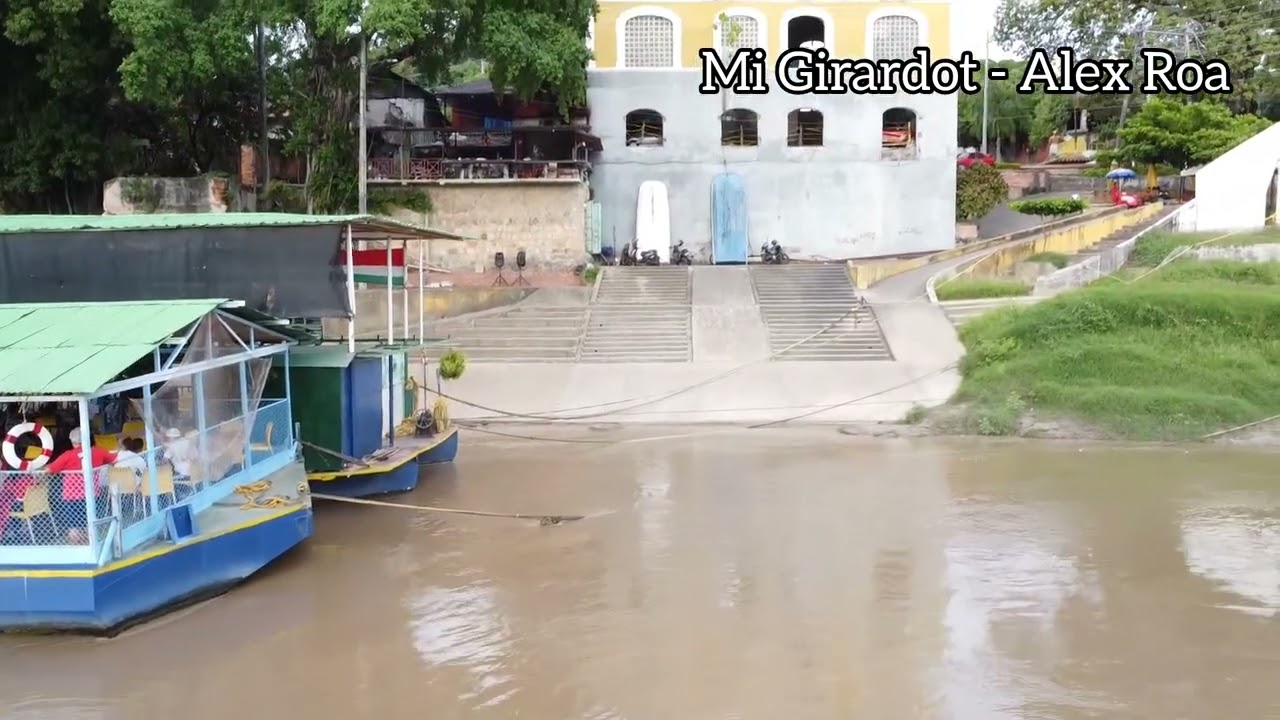 Mi Girardot - Alex Roa