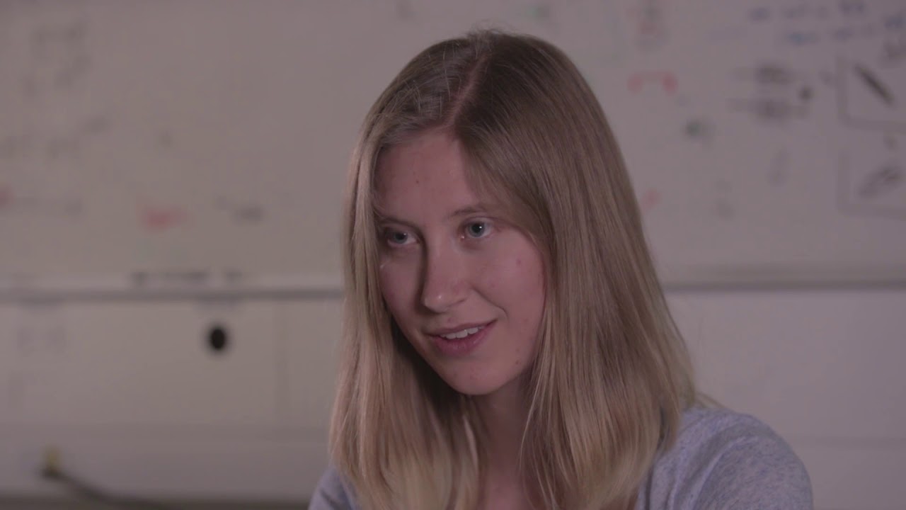 A student perspective on the Quantum Information Graduate Program at the University of Waterloo