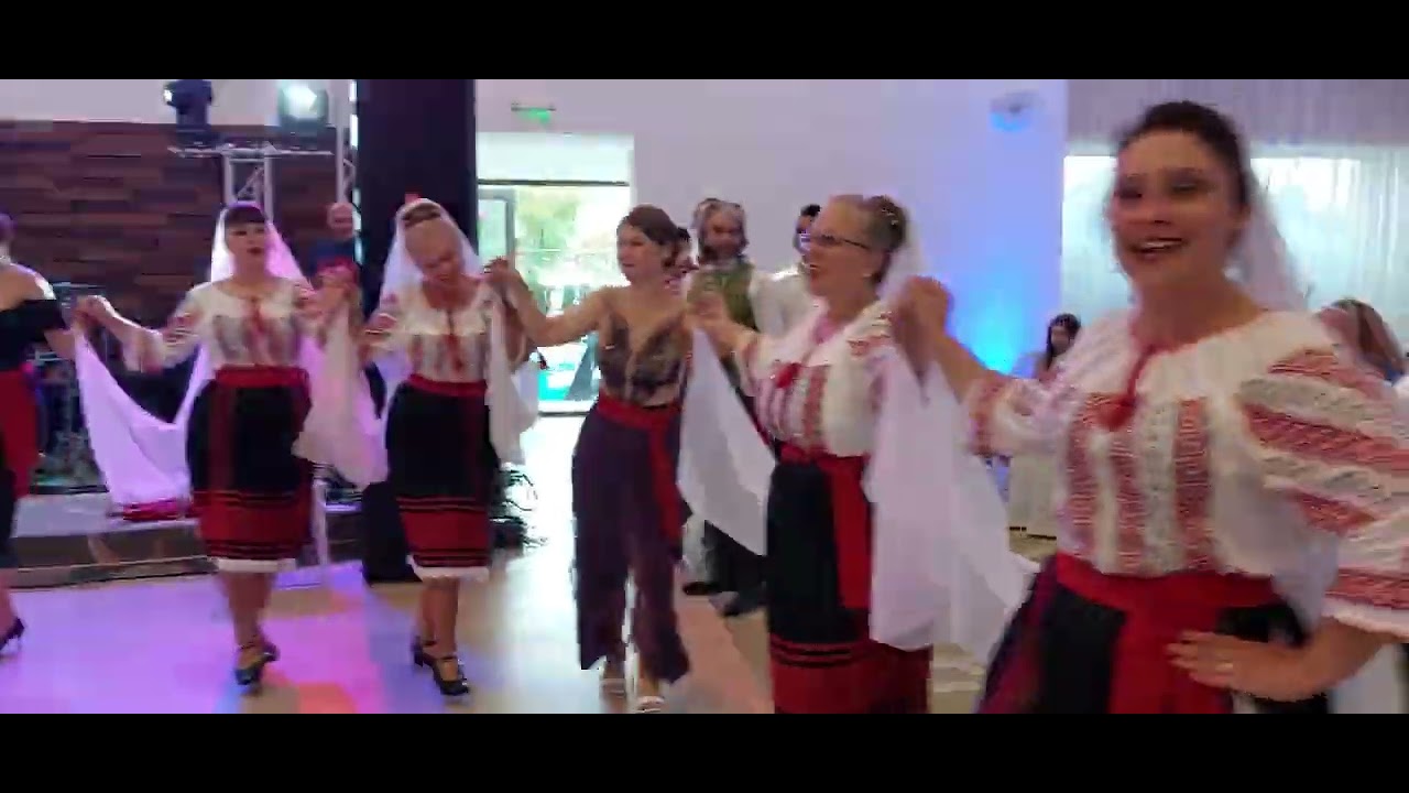 Drag mi-e jocul romanesc 🎊 Dansatorii care fac SHOW la nunti! 🎊 20 iulie 2025