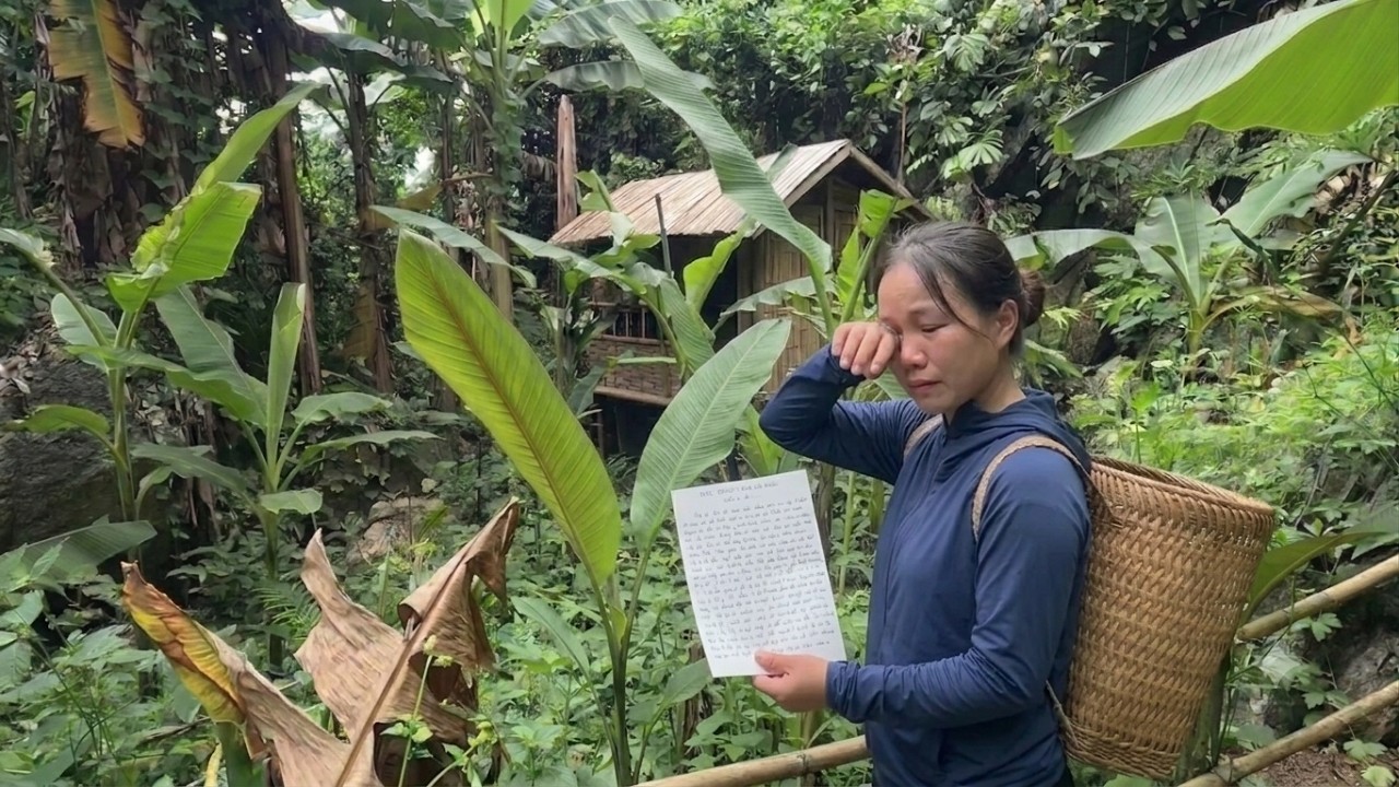 Ut was very saddened when she read the letter that Tran Cong had left at the old house, Trần C&ocirc;ng2