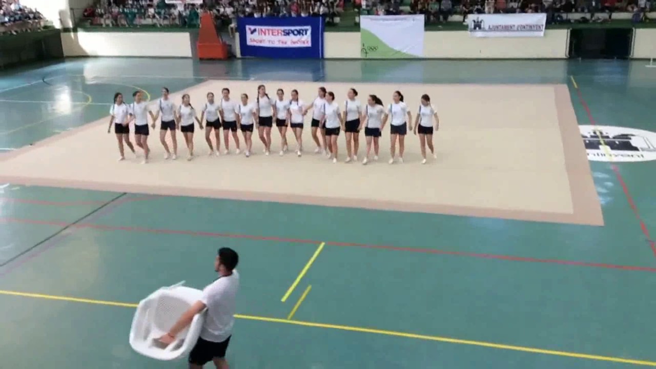 Pureza de María Ontinyent participa en Gismnastrada. Curso 2015-2016