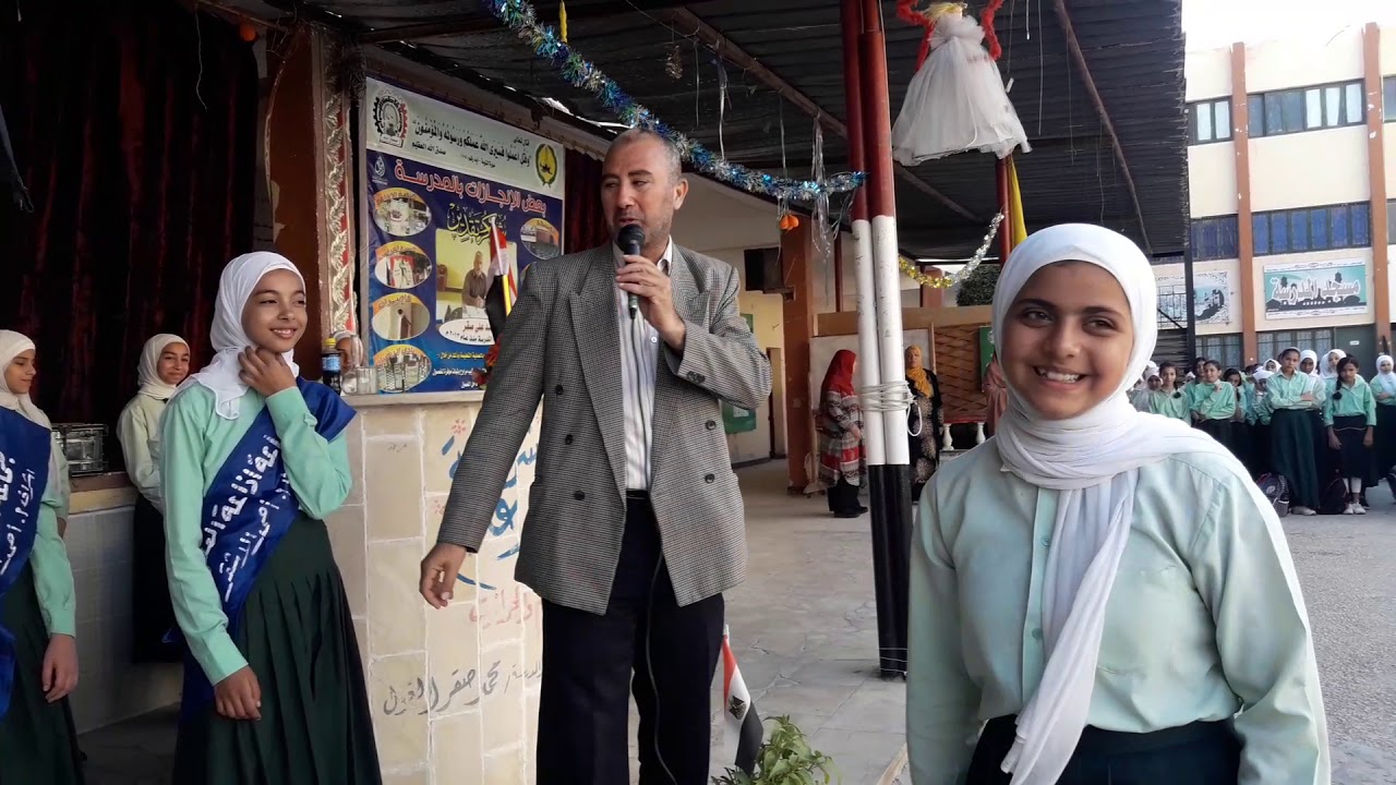اذاعة العلوم بمدرسة فاطمة الزهراء الإعدادية بنات الدامجة بالعريش