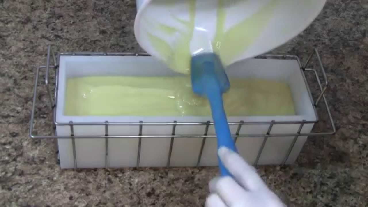 Starter Soap Making Kit Video   Essential Depot