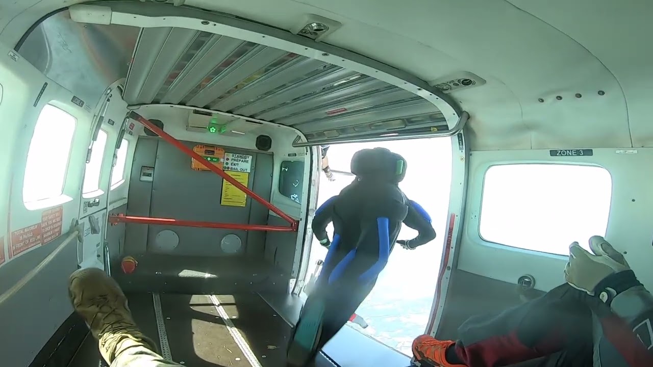 SkyDive Hartenholm | GoPro beim Absprung weggetreten